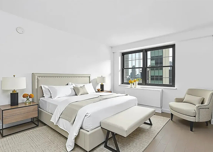  East 39th Street - Photo 1