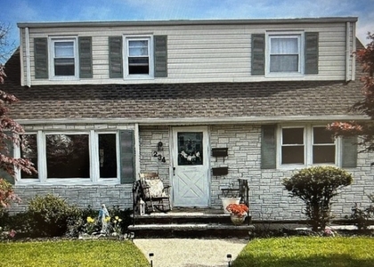 234 W High St - Photo 1