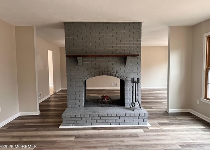702 Cassville Road - Photo 1