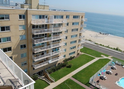 385 Ocean Boulevard - Photo 1
