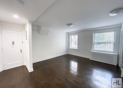 East 37 Street - Photo 1