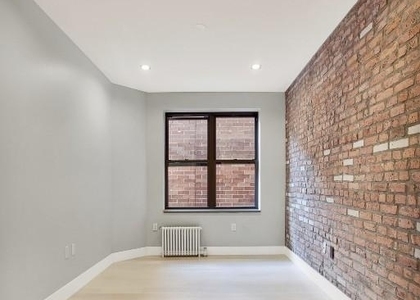 Stanton Street - Photo 1