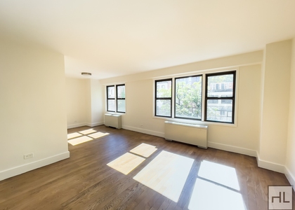 East 63 Street - Photo 1