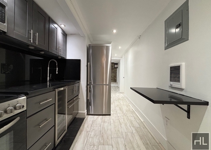 West 53 Street - Photo 1