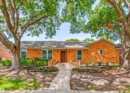 7739 La Manga Drive - Photo 1