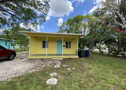 1448 Nw 4th Street - Photo 1