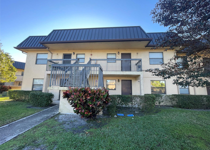 143 Nw 93rd Avenue - Photo 1