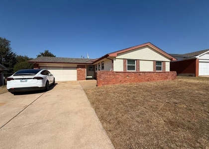 5813 Nw 66th Street - Photo 1