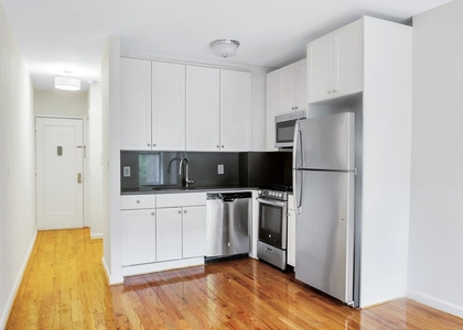 West 49th Street - Photo 1