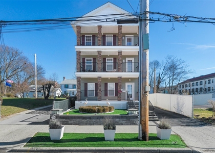 75 Albany Street - Photo 1