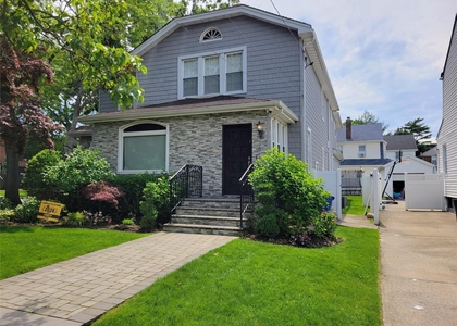 301 Linwood Avenue - Photo 1