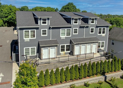 108 N Kensico Avenue - Photo 1