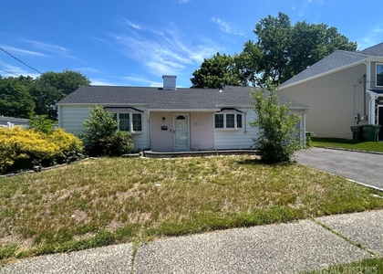 17 Raleigh Road - Photo 1