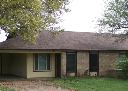 900 Sahara Ave - Photo 1