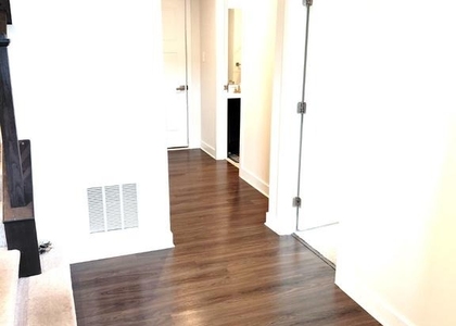5940 Tomahawk Street - Photo 1