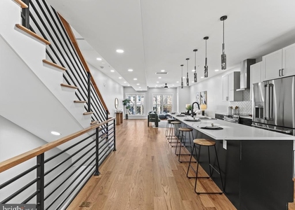 4320 7th Street Nw - Photo 1