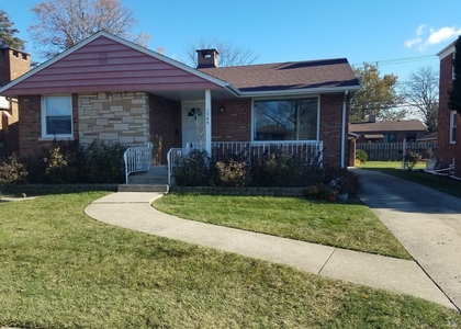 1349 Westchester Boulevard - Photo 1