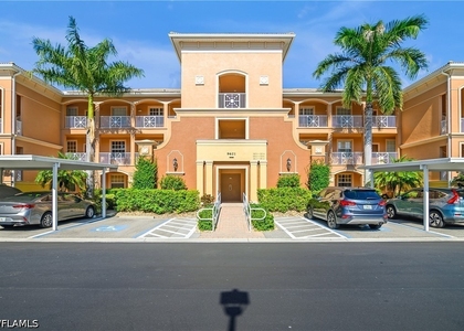 9621 Spanish Moss Way - Photo 1