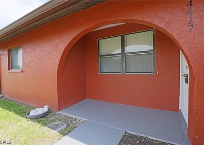 4417 Sw Santa Barbara Place - Photo 1