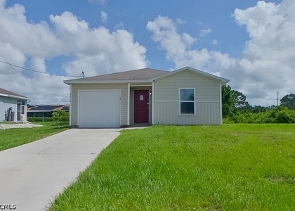 3214 65th Street W - Photo 1