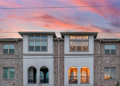 5209 Allen Street - Photo 1