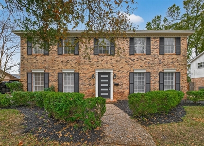 422 Willow Vista Drive - Photo 1