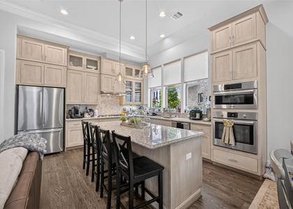 2703 Kinsley Oaks Drive - Photo 1