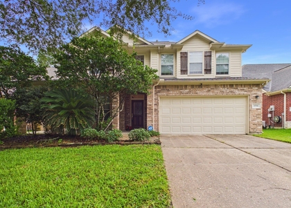 4702 Rolling View Court - Photo 1