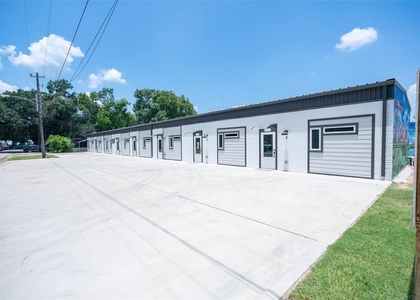 2612 Castle Street - Photo 1