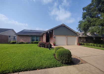 2715 Ashington Drive - Photo 1