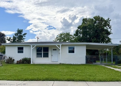 3320 Purdue Street - Photo 1