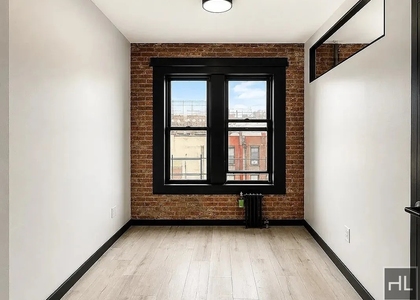 2nd Avenue - Photo 1