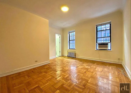 West 79 Street - Photo 1