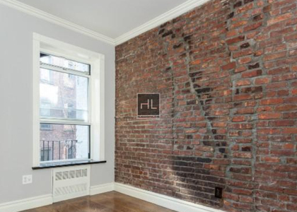 Hudson Street - Photo 1