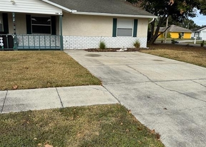 190 Rebecca Drive Ne - Photo 1