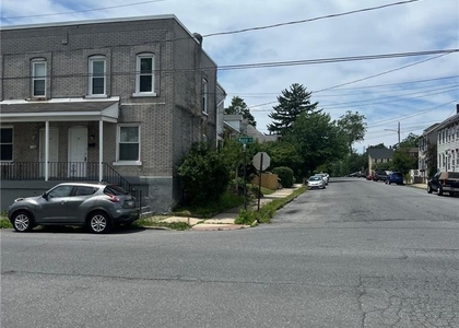 431 Maple Street - Photo 1