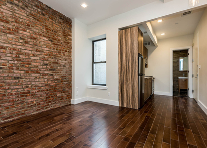 316 Patchen Ave - Photo 1