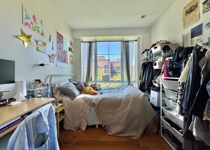 869 Park Avenue - Photo 1