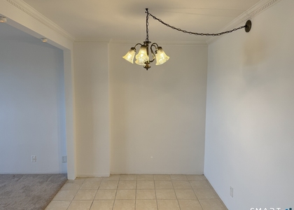 71 Strawberry Hill Avenue - Photo 1