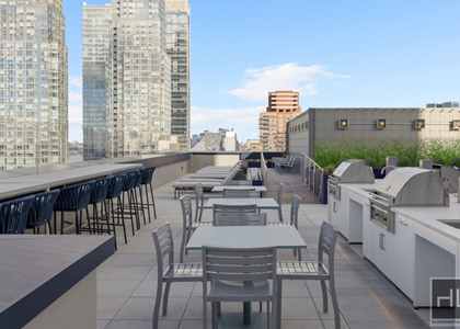 West 38th Street - Photo 1