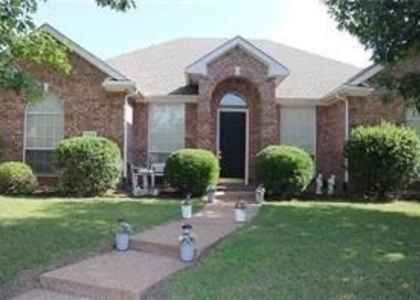 123 Hillcrest Drive - Photo 1