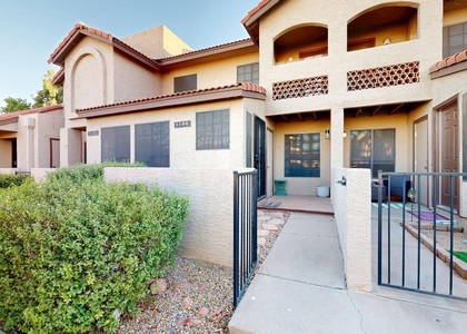 8625 E Belleview Place - Photo 1