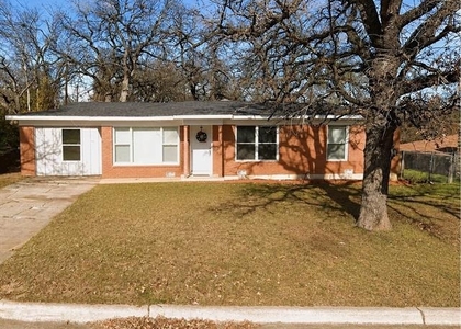 5912 Maceo Lane - Photo 1