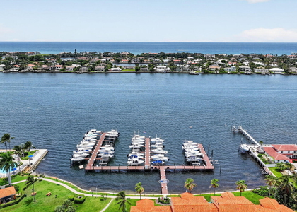 103 Yacht Club Way - Photo 1