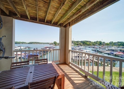18637 Vineyard Point Lane - Photo 1