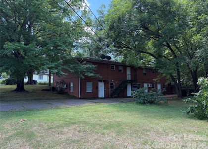 325 Chambers Street - Photo 1