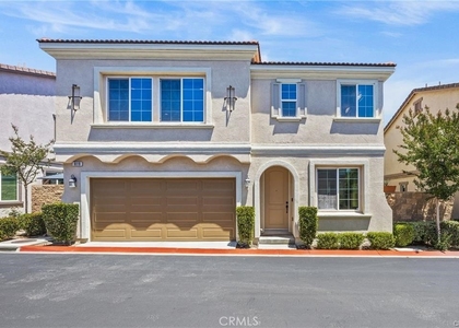 819 Mitchell - Photo 1