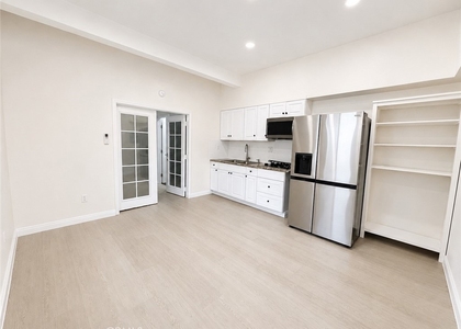 19520 Hart Street - Photo 1