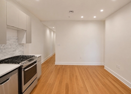252 Schenectady Avenue - Photo 1