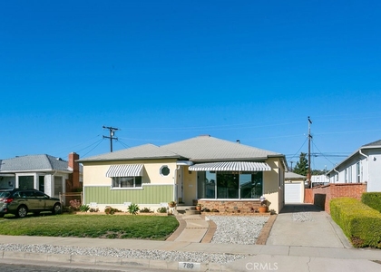 789 W Gleason Street - Photo 1